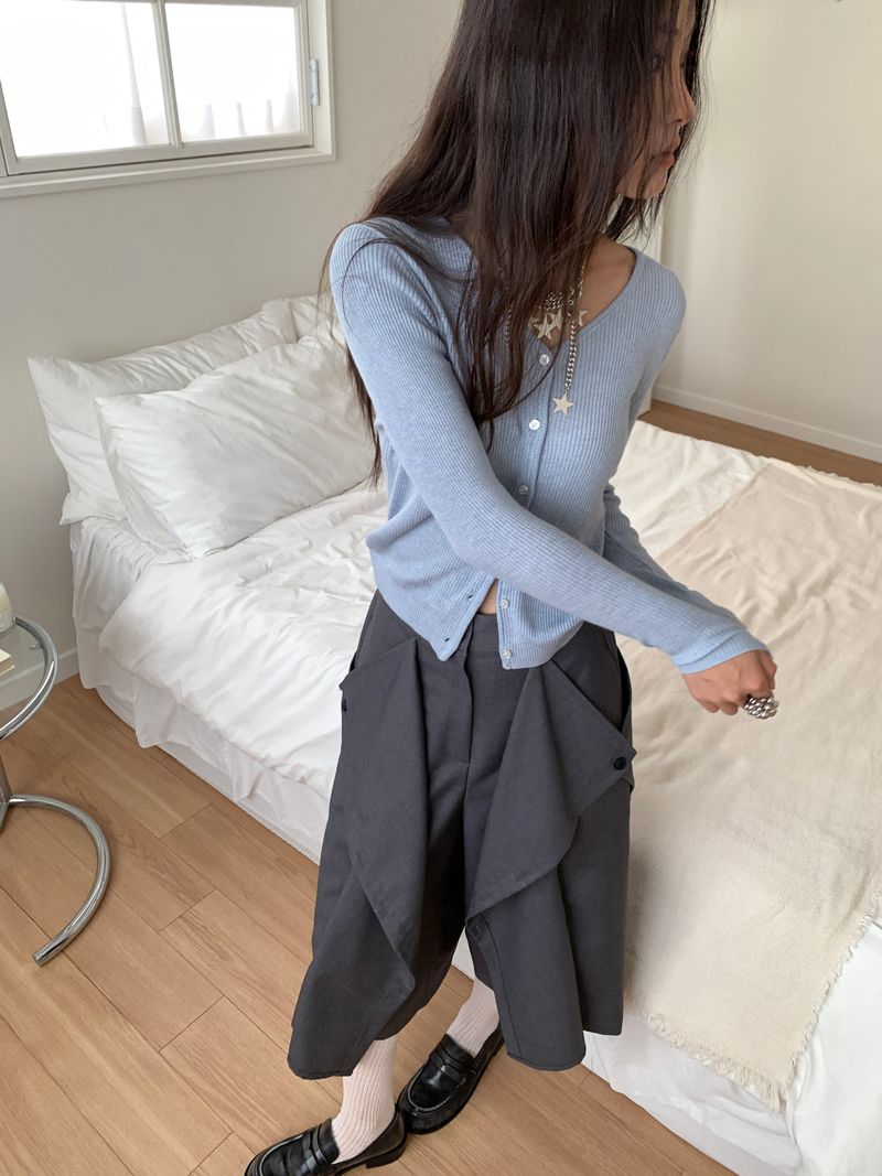 WOOL V-NECK CARDIGAN (5C)