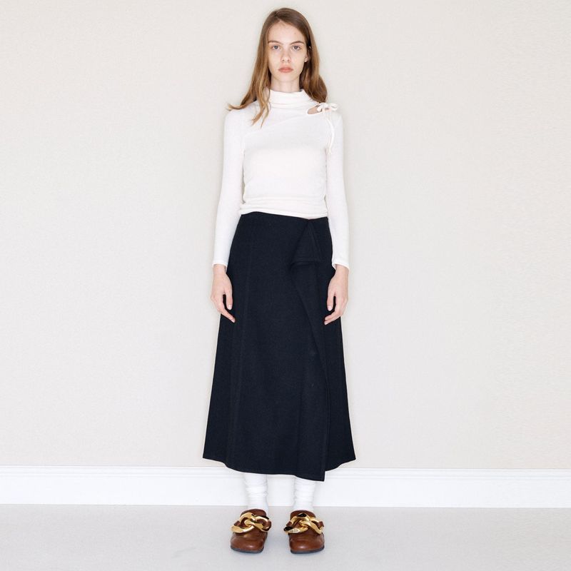 Danika turtleneck top (ivory)