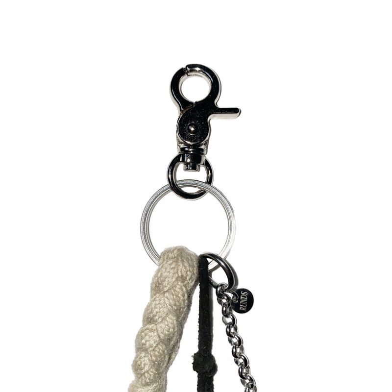 shot plait keyring (beige)