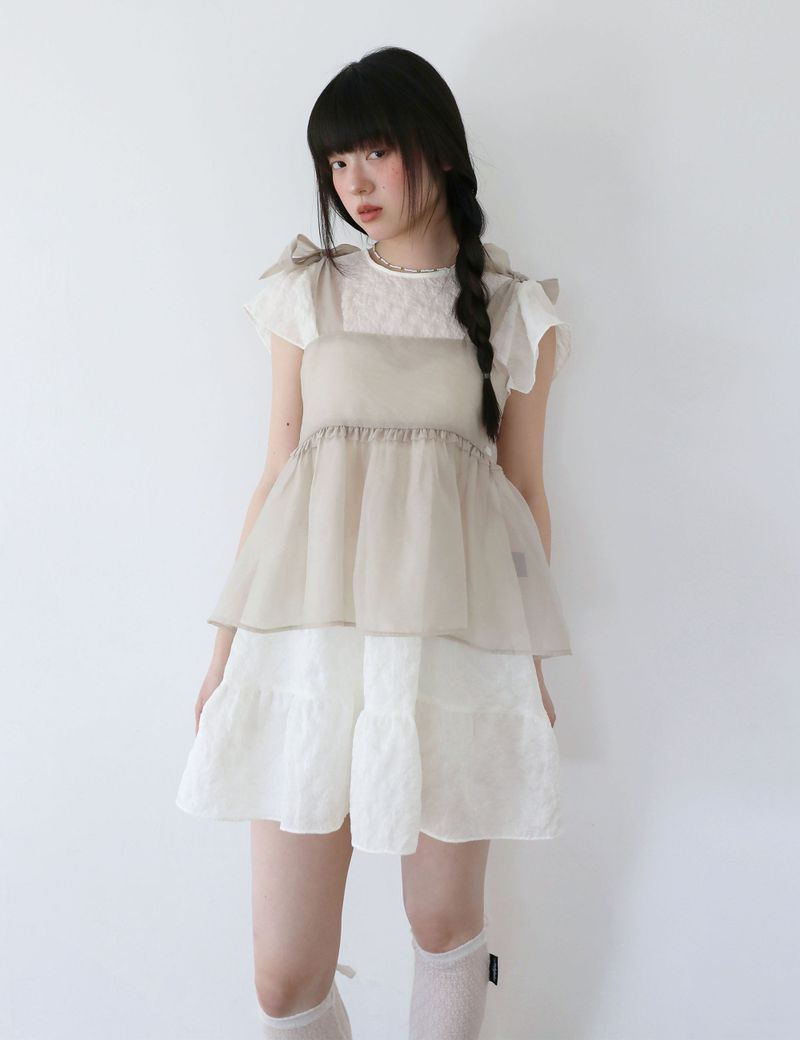 UGLYSHADOW（アグリーシャドウ）の「ORGANZA RIBBON BLOUSE(BEIGE)（Tops）」