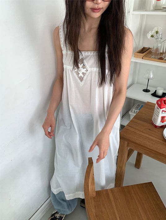 KIKO LACE DRESS (2C)