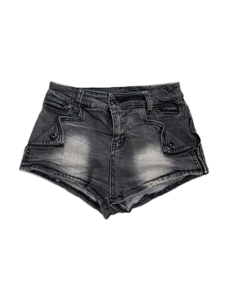 Skull Back Washed Shorts