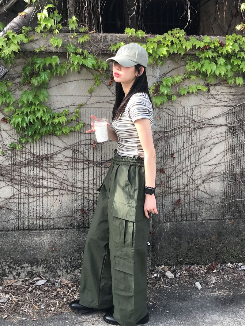 Four cargo pants