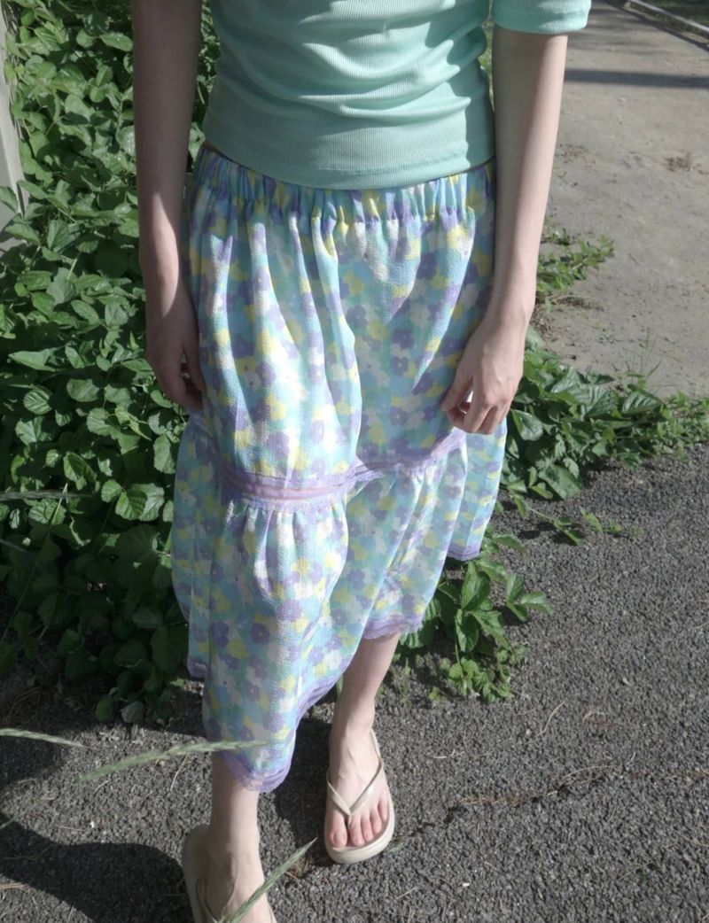 lilac skirt