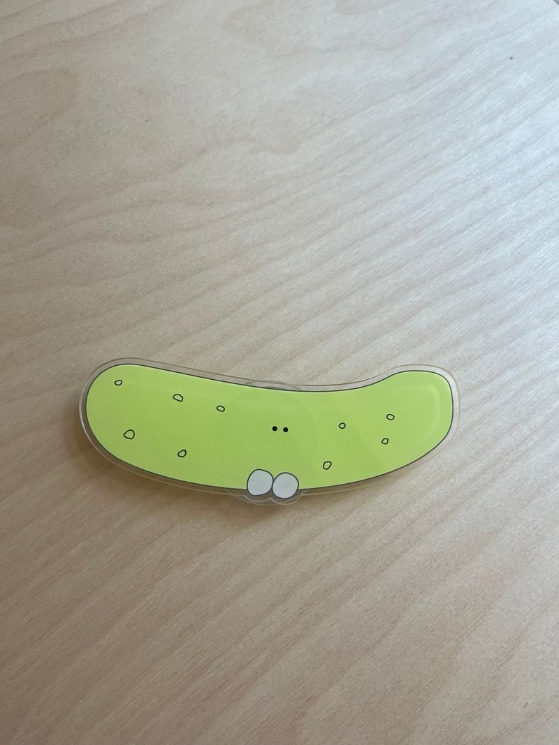 yeowhi（ヨウィ）の「[Magsafe tok] yeowhi キュウカンバーグリップスマートトック（スマホグッズ/小物）」