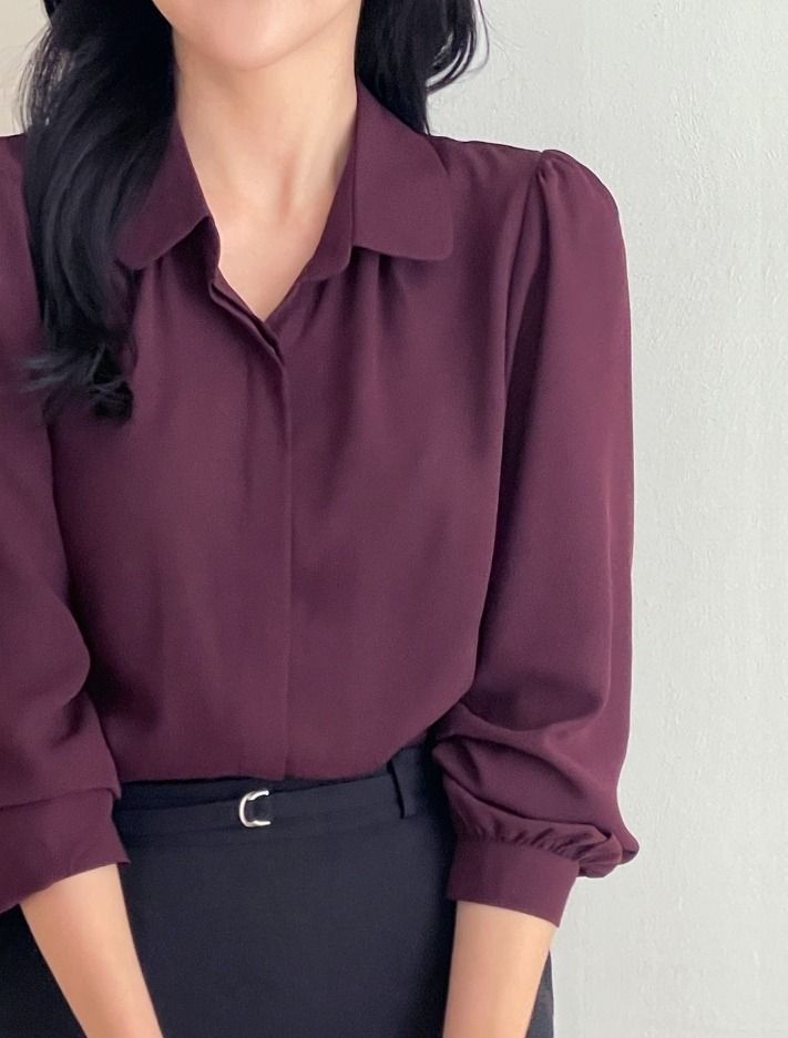 Nero Collar Shirring Hidden Button Puff Blouse