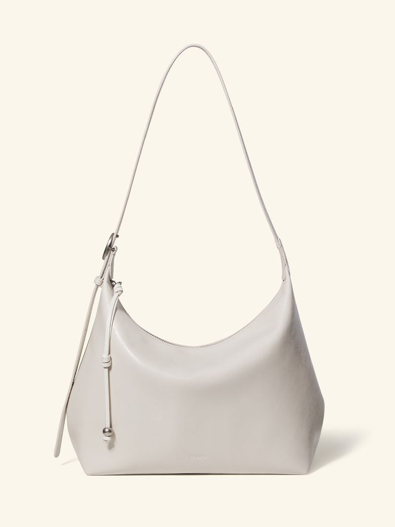 Egg Slouch Shoulder