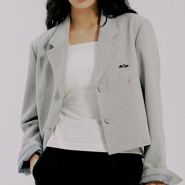ROMANTIC CROWN（ロマンティッククラウン）の「SHINING LOGO CROP BLAZER（Jackets/Outerwear）」