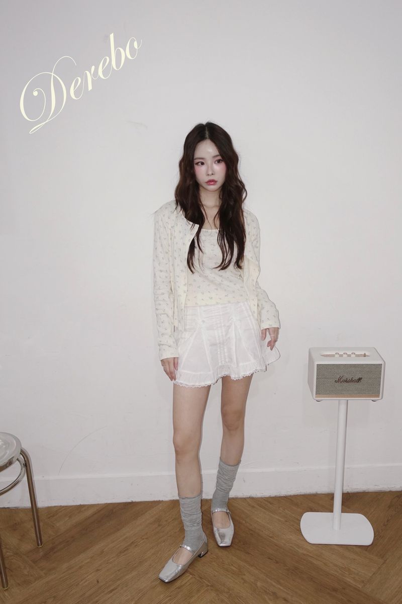 Lovely flower cardigan sleeveless two-piece set