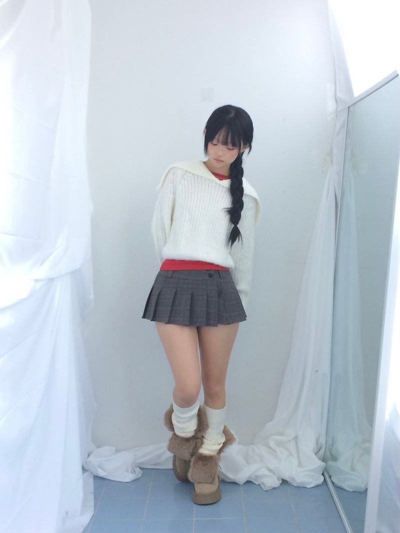Shoulder collar loose knitwear