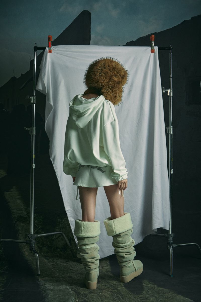METAL MINK SHORTS