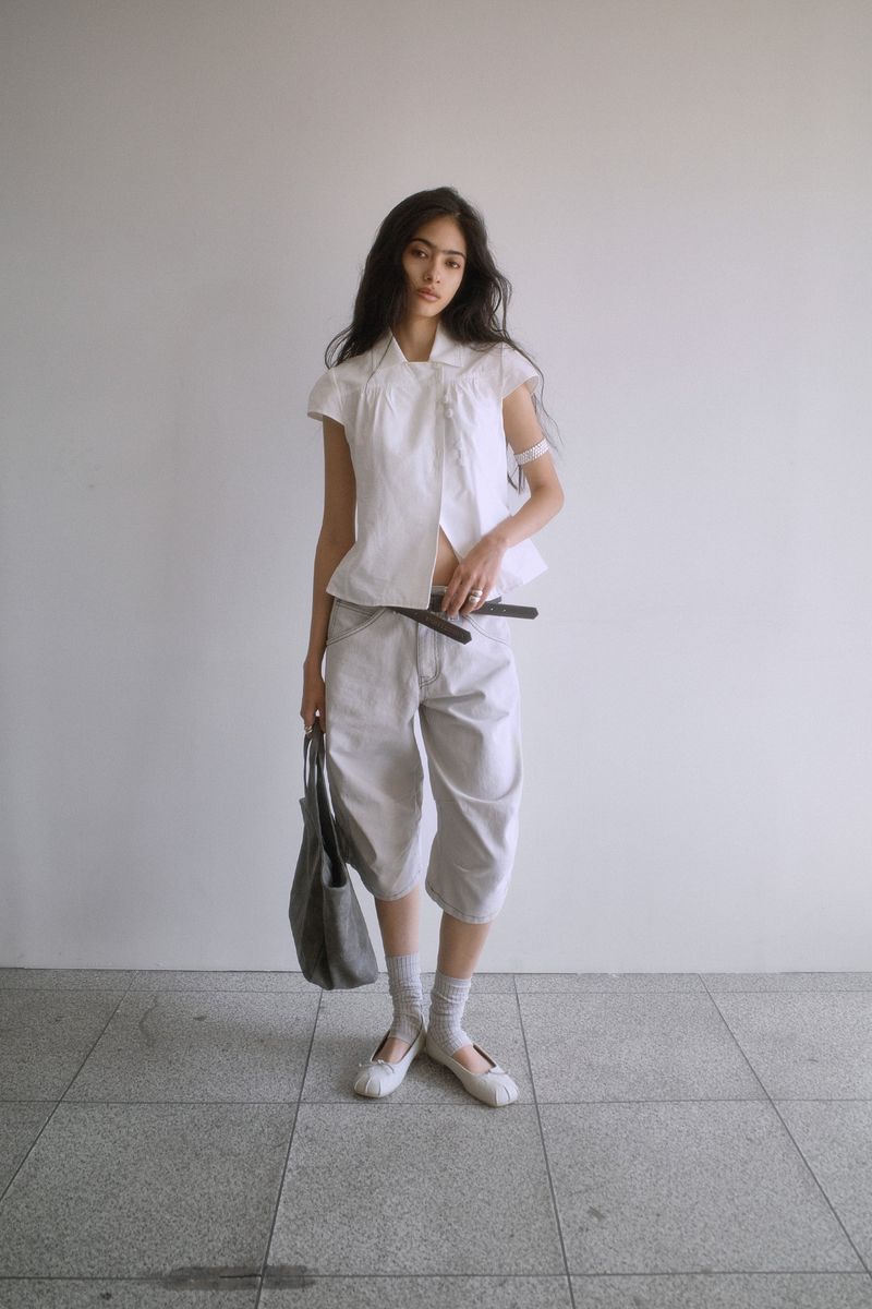 26SS★ CINCH BACK STITCH BERMUDA PANTS