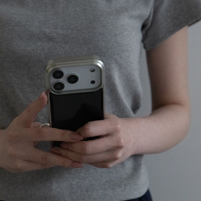 love black (silver bumper)