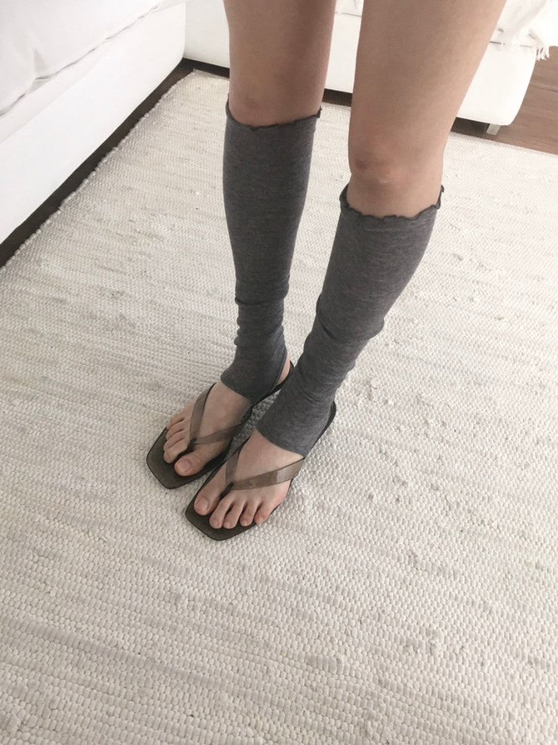 See-through leg warmer