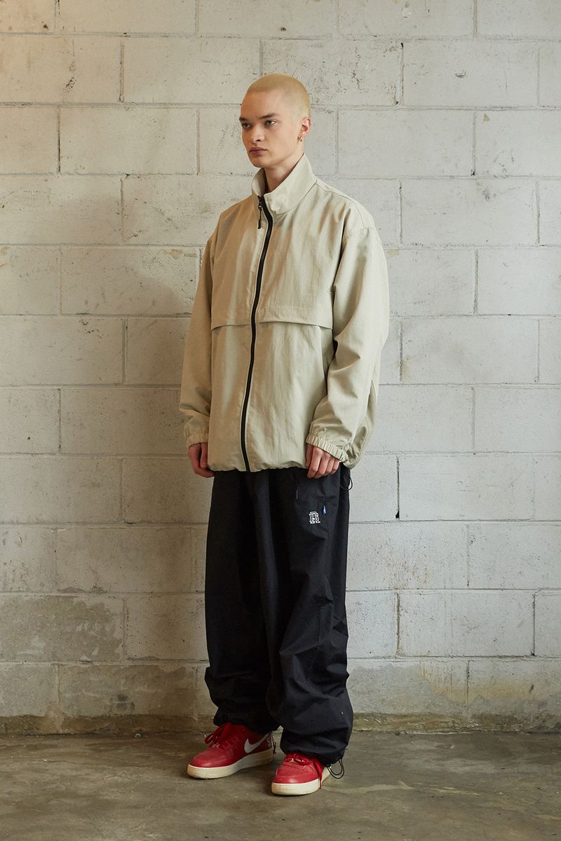 BSR2223FWJK058 CCC WIDE JACKET GRAY BEIGE