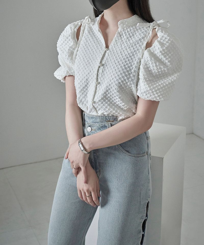 ANDGEEBEE（アンジービー）の「ジャガードリボンブラウス（Tops）」