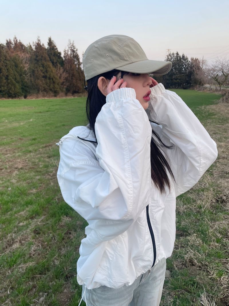 Layer hood jumper 