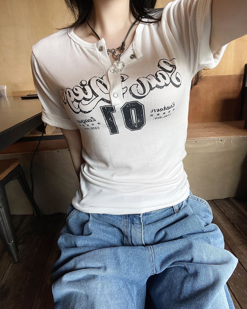 heenytsuki(ヒニツキ)の「Vintage ten snap ribbed t-shirts(Tops)」