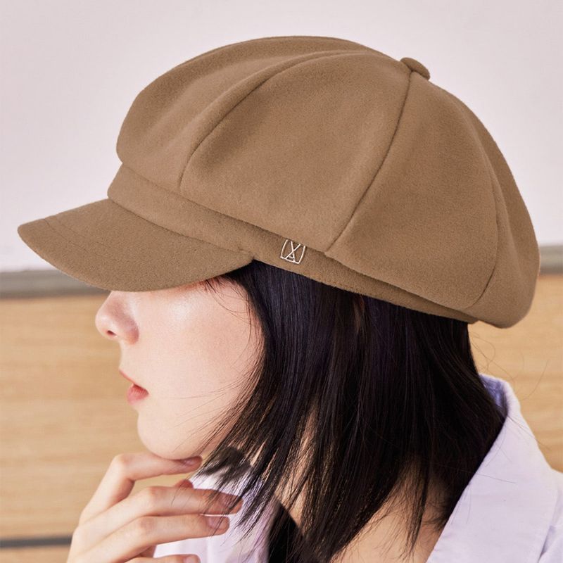 VA Square Stud Wool Newsboy Cap / Beige