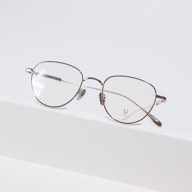 Knouun Round titanium glasses CODE. 102. F Silver N Gray