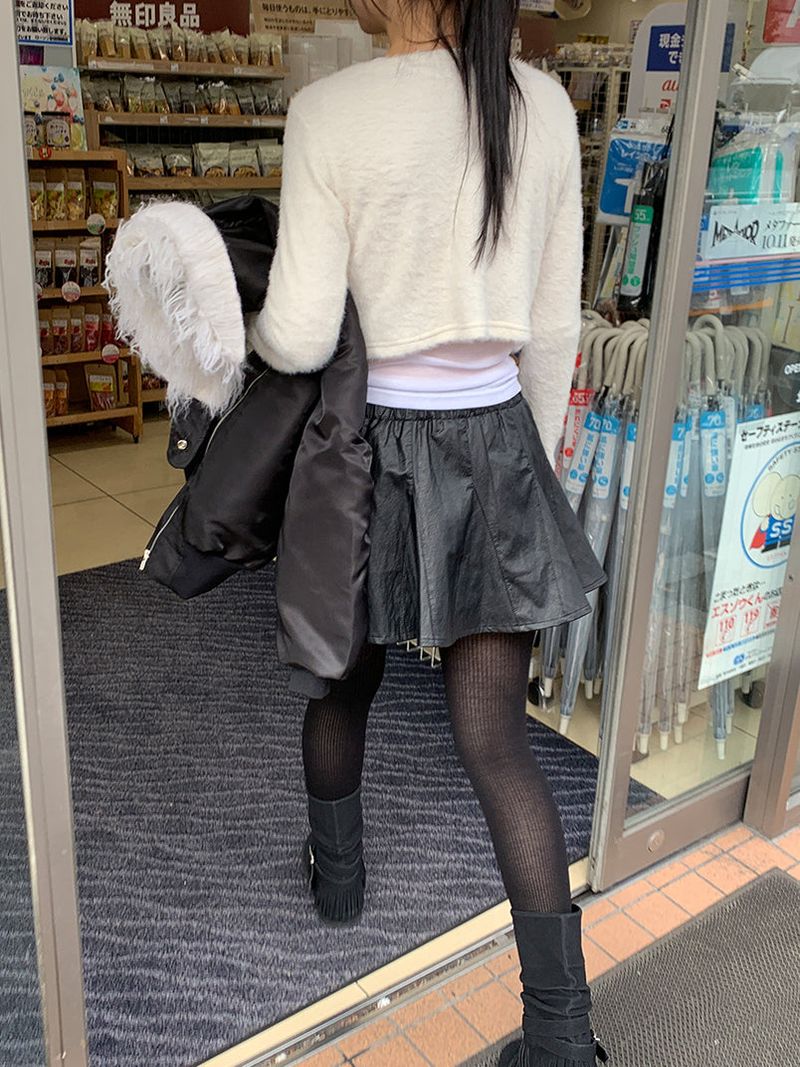 RIBBON FLARE LEATHER MINI SKIRT (2C)