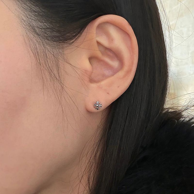 MOSXE（モスクス）の「 [925silver] クロスボールピアス（アクセサリー）」