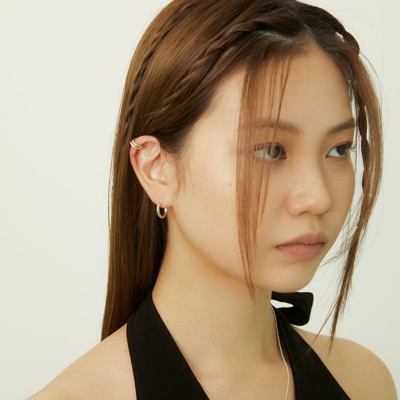 imbalance stone earcuff