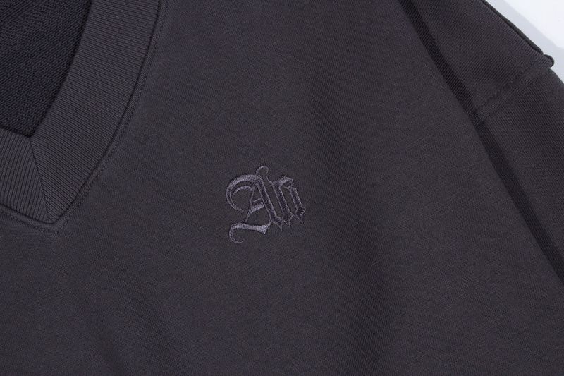 V-NECK CROP SWEATSHIR (Dark Gray)