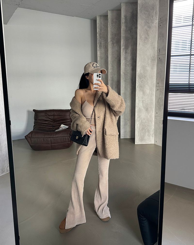 Soft and overfit blazer jacket