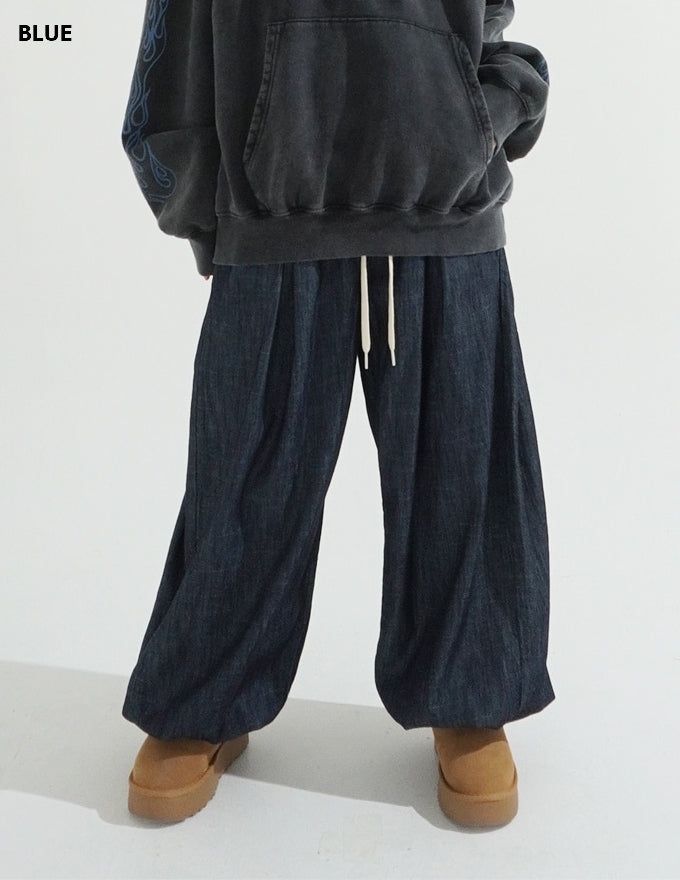Natural Pintuck Balloon String Denim Pants