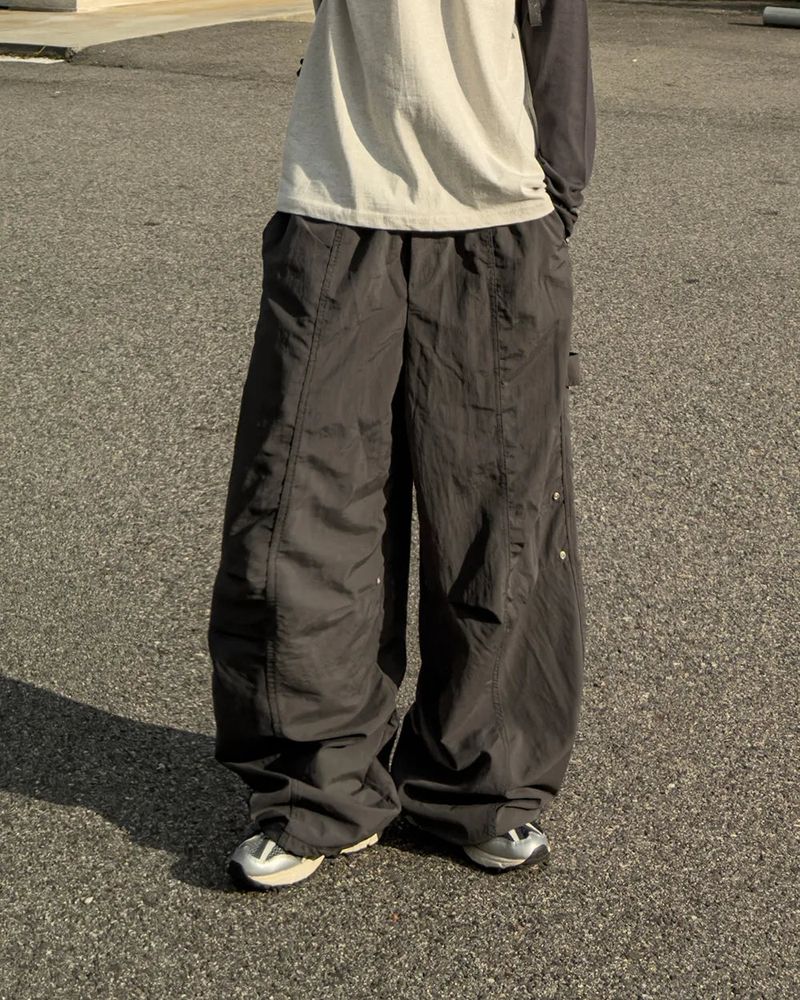 Dock rivet panel nylon pants