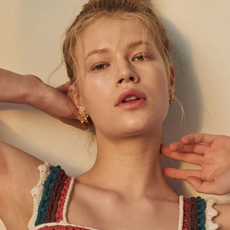 YELLOW LIGHT EARRINGS