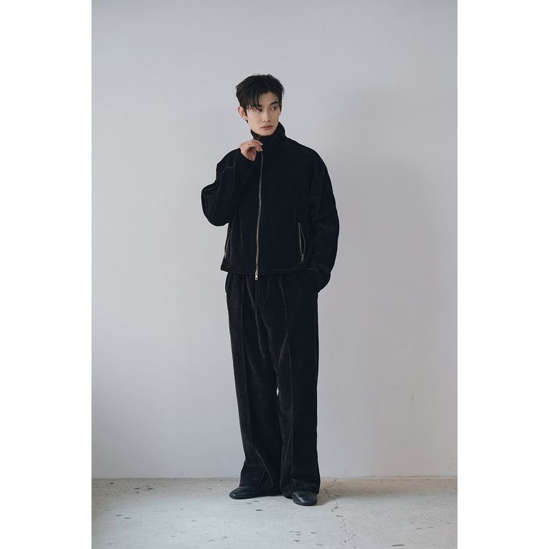 Velvet corduroy curved crop zip up(Black)