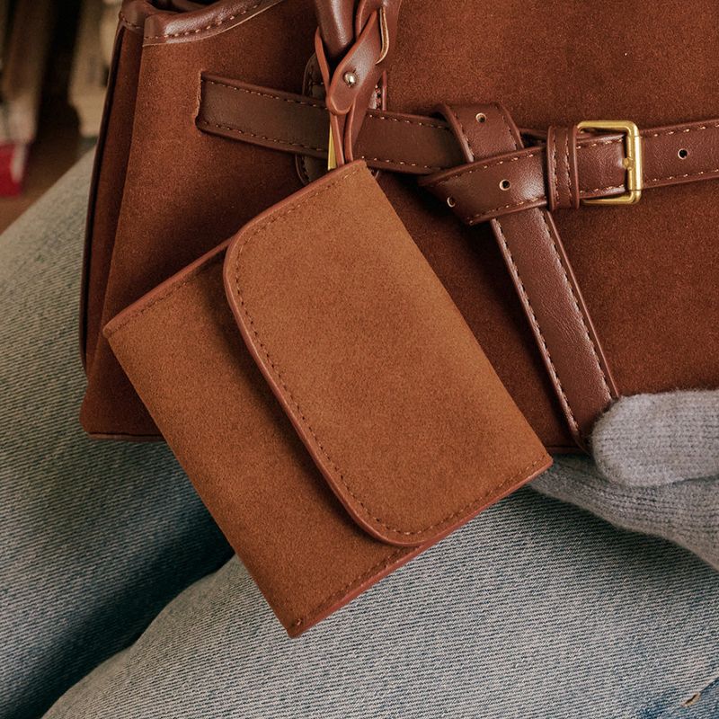 ALLINCOMPLETE（オールインコンプリート）の「Lunar Suede Card Wallet (Brown)（Toys/Key Holders）」