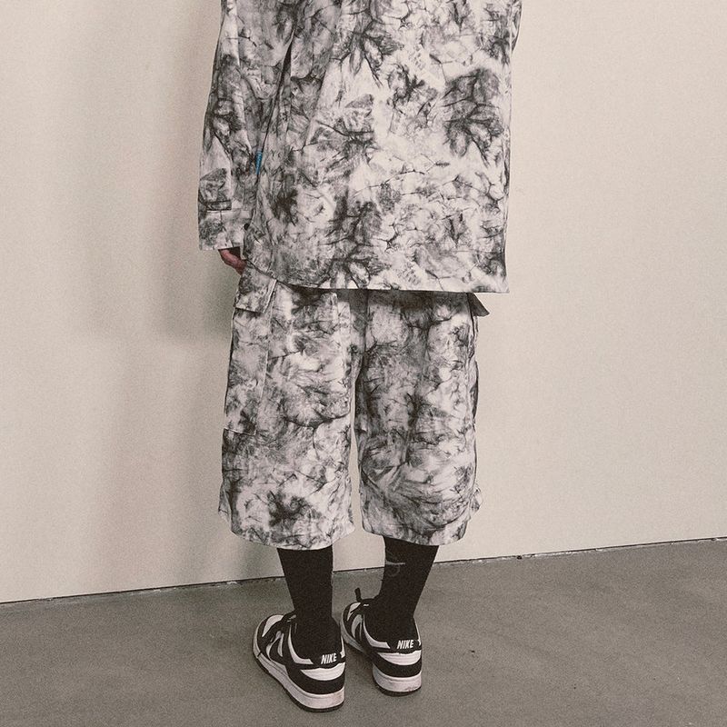 tiedye capri cargo shorts_white