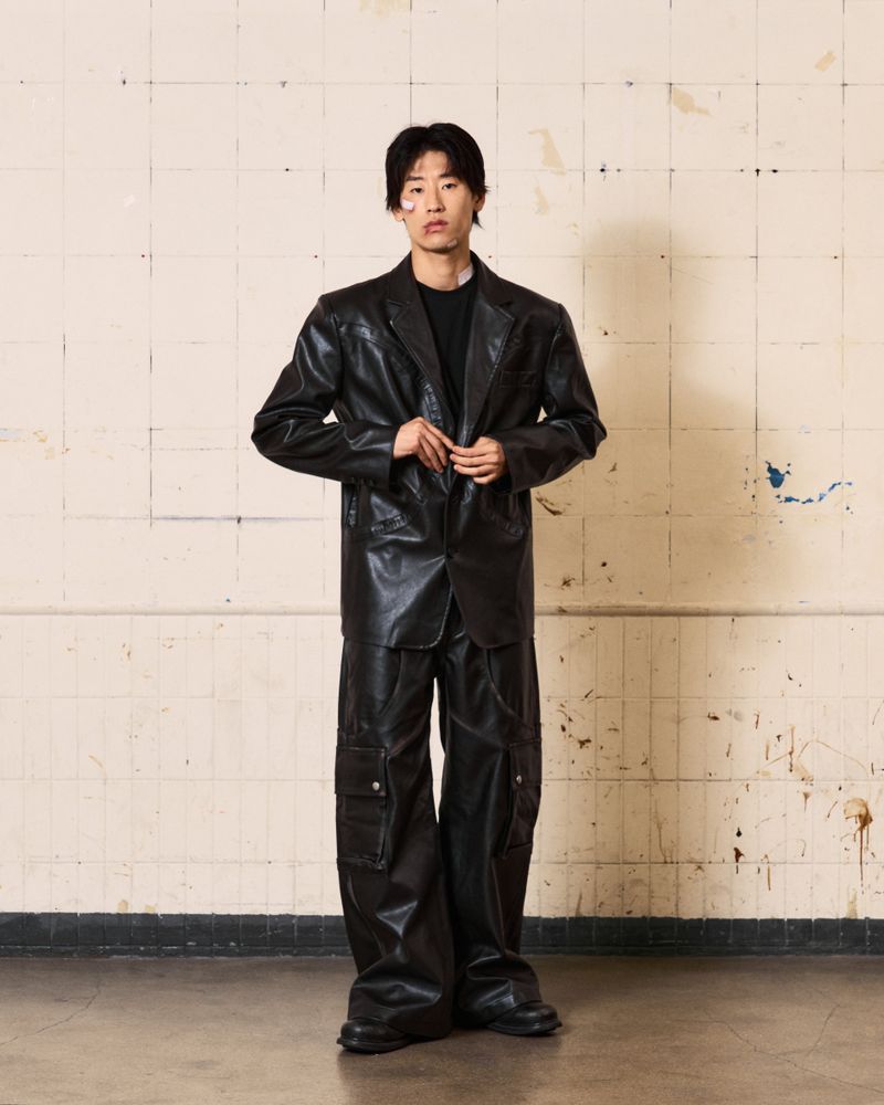 Circle Leather Blazer (Black)