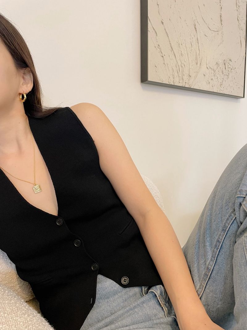 Kiko Square Rose Necklace