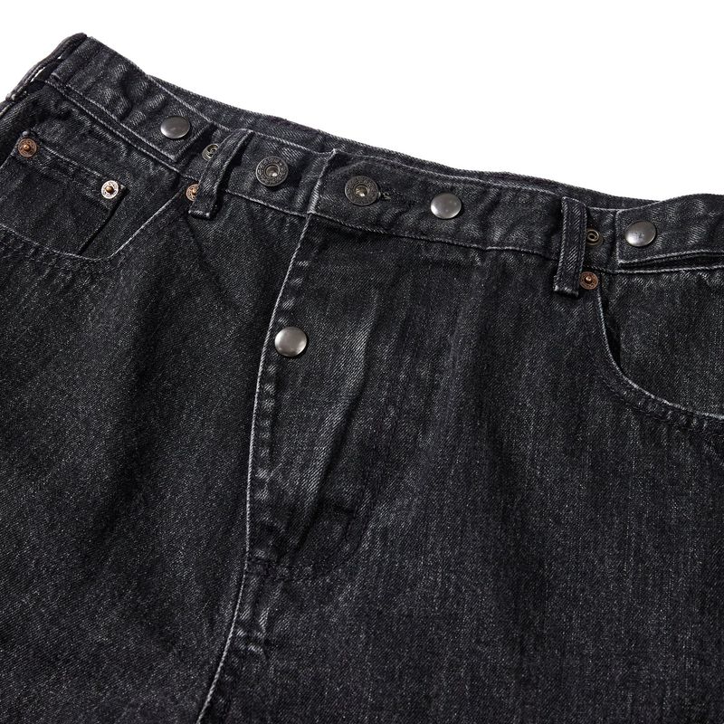 Goblin denim BERMUDA shorts / Black