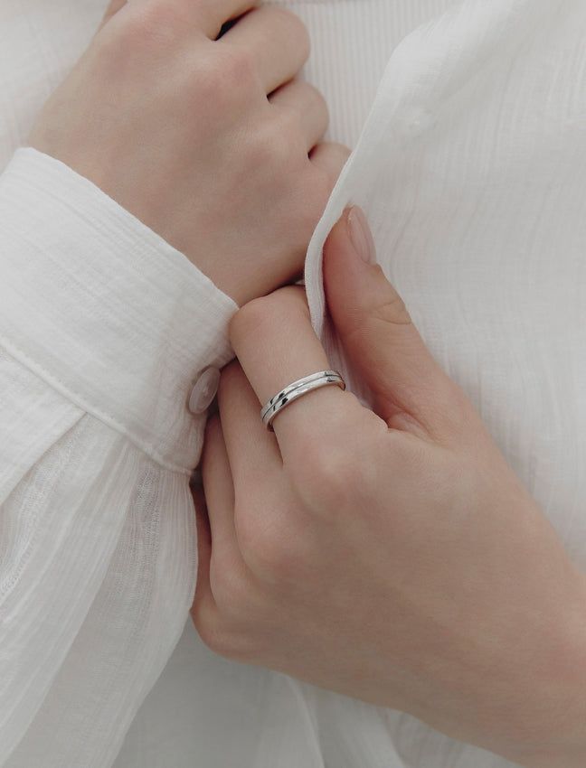 hyeres lor（イエール・ロール）の「26SS★ [Premium Plating] Precise AB(W) Double Ring（Accessories）」