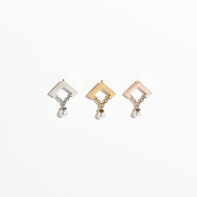 Pearl Chain Stud Earrings
