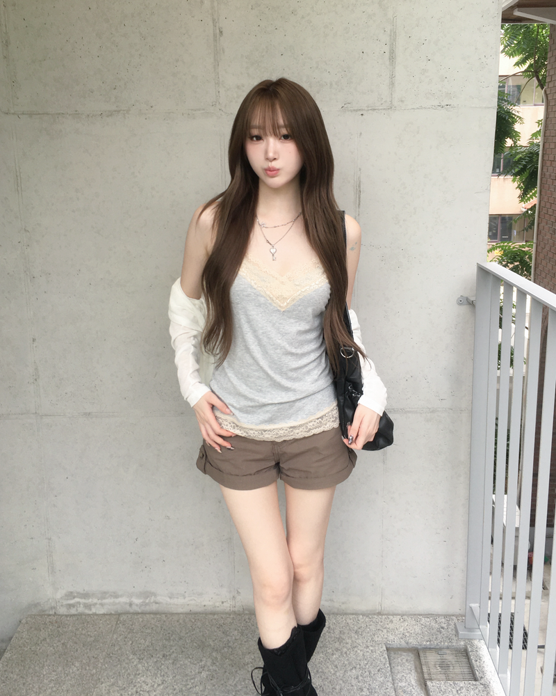 Cotton roll up shorts