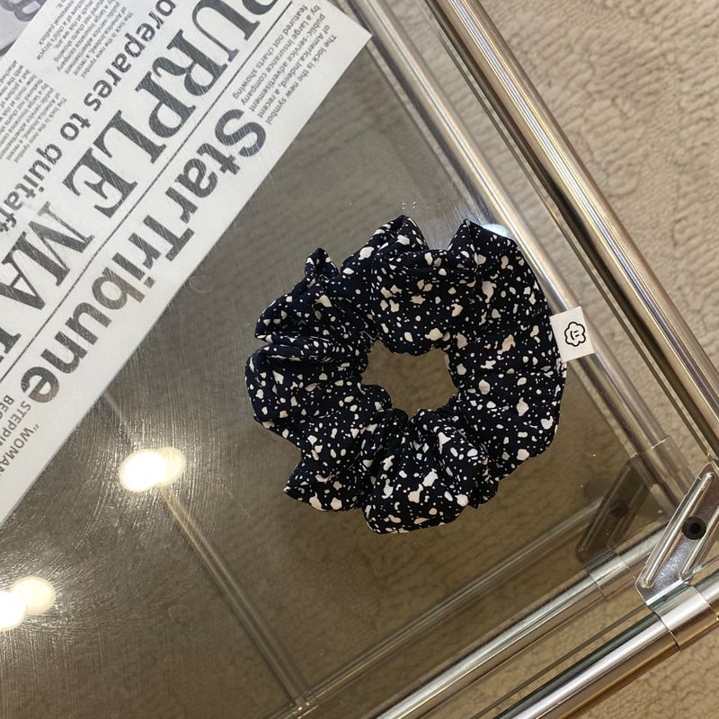COOKIE&CREAM SCRUNCHIE