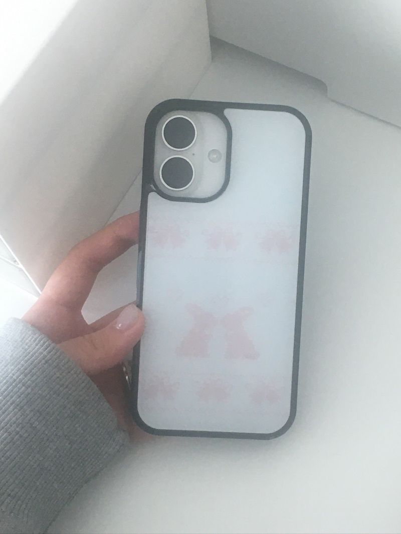 bunny s2 (white) case 