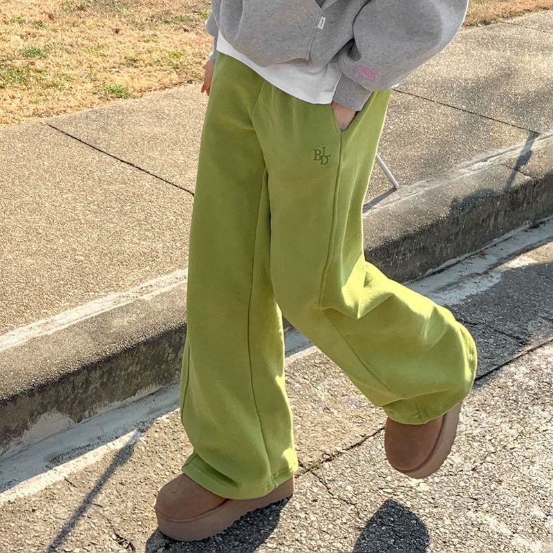 BEIDELLI（ベイデリー）の「[Bellied made] napping embroidery two-way jogger pants（Pants）」