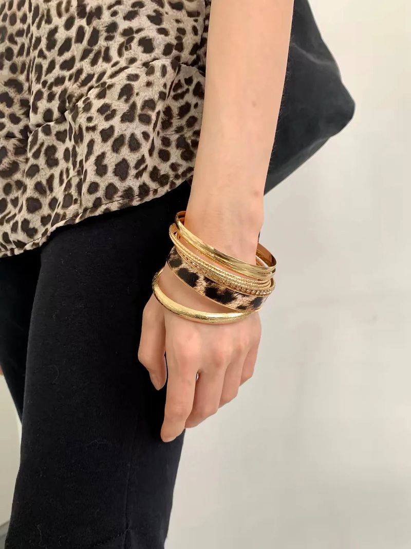 Leopard twinkle gold bangle SET