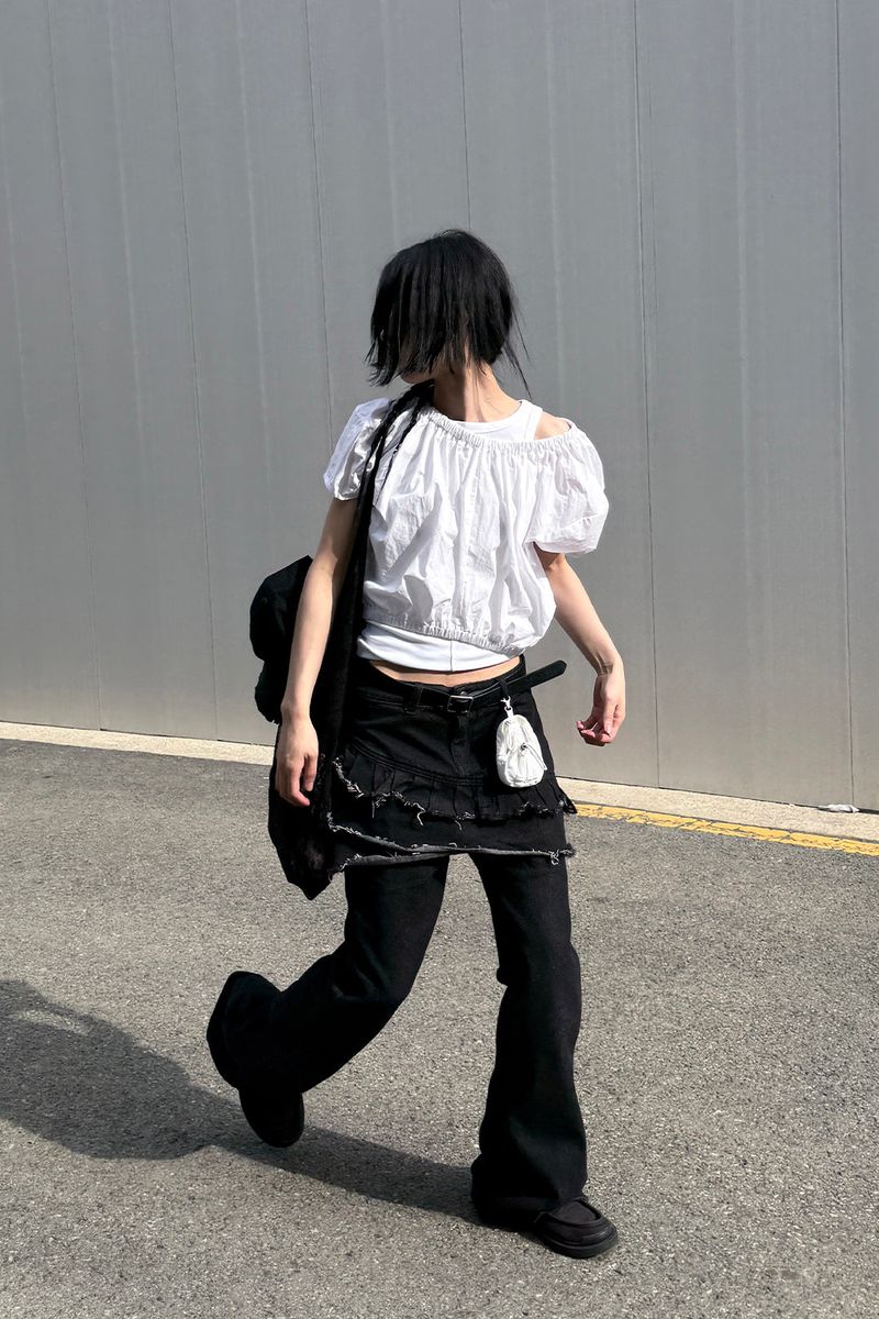 WOOHWA(ウファ)の「FRINGE DENIM SKIRT PANTS(Pants)」