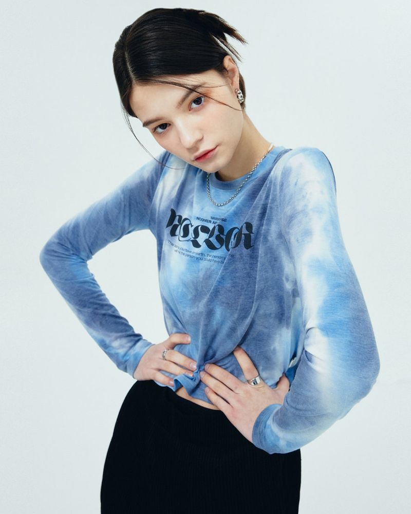 ROMAN TYPO TIEDYE LONG SLEEVE-BLUE