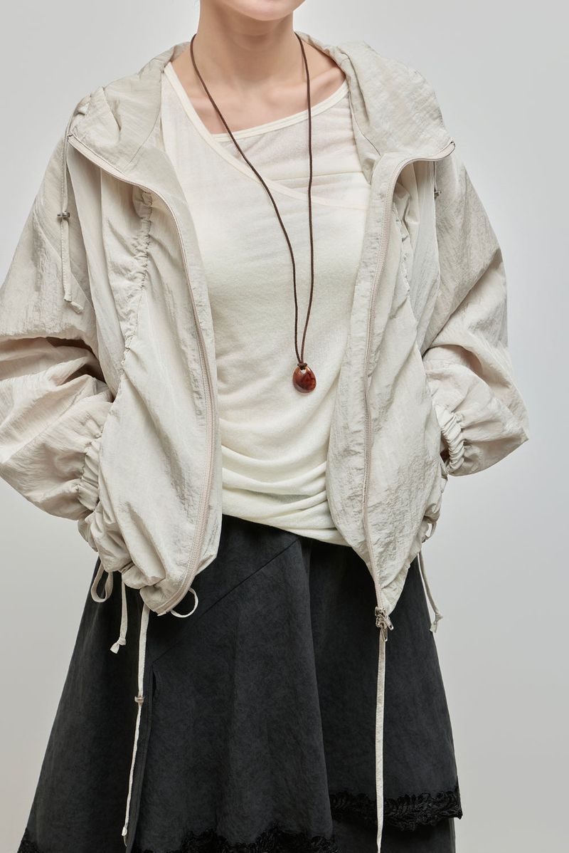 String Hoodie Windbreaker_Beige
