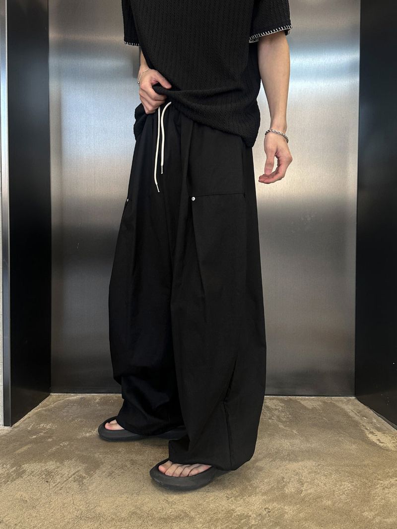 Rin Work Rivet Pintuck Balloon Pants