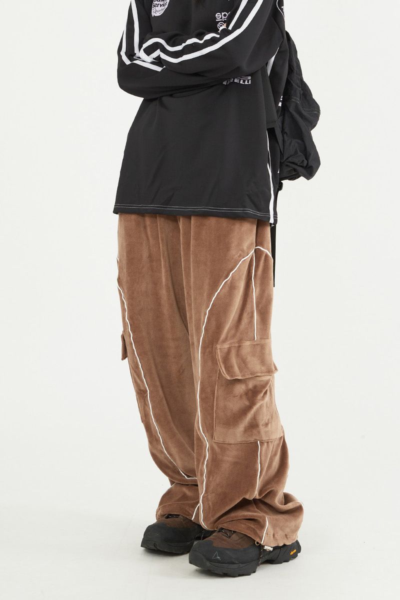 Raucohouse（ラウコハウス）の「Curve piping velour cargo banding pants（Pants）」